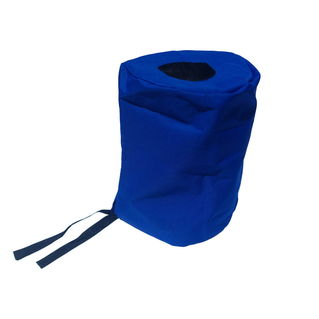 Vista frontal de la funda protectora para motor, mostrando detalles de su material resistente 600x60